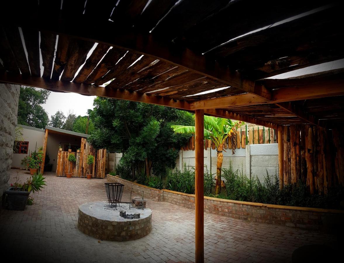 Uthando Backpackers Lodge 오쇼른 외부 사진